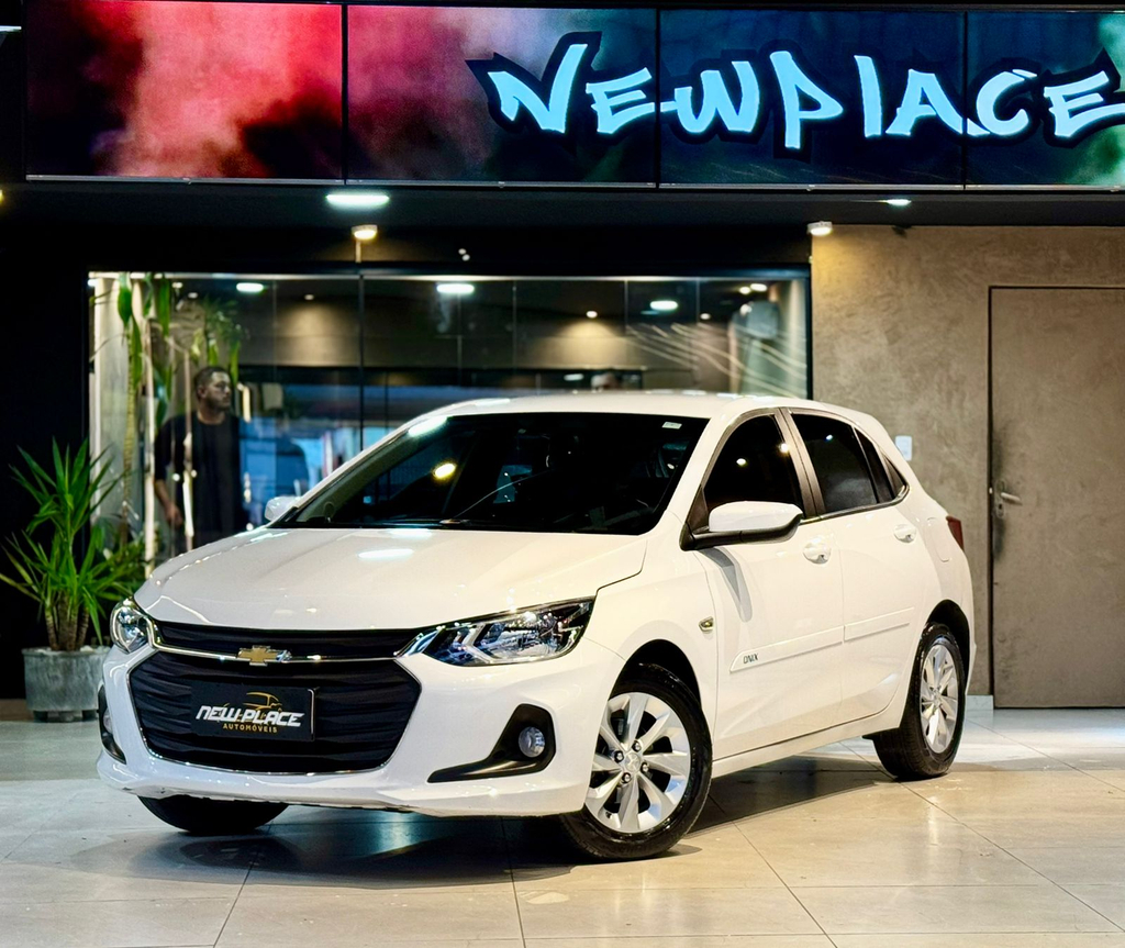 Chevrolet Onix Branco