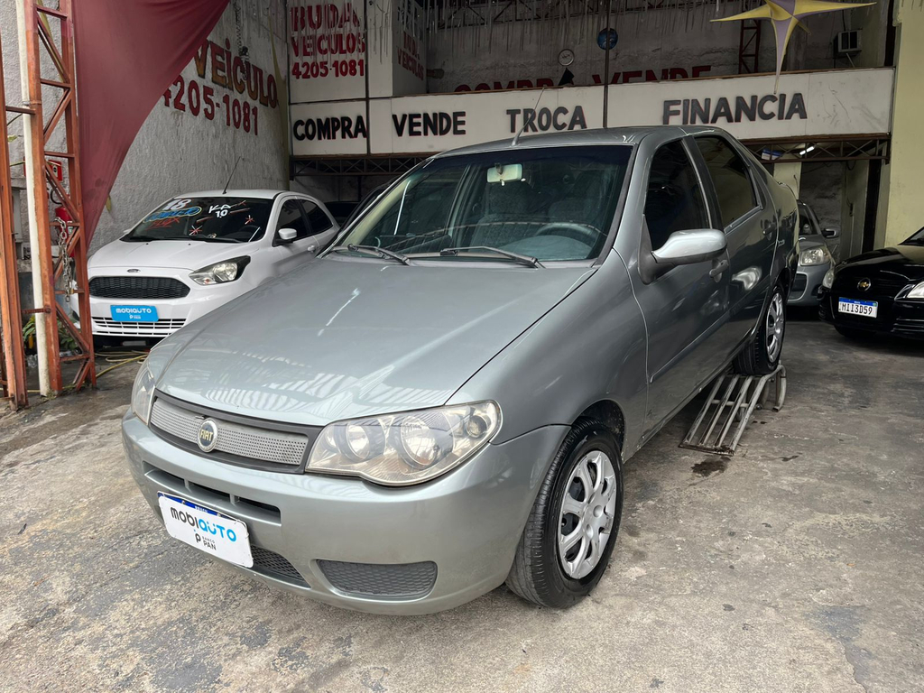 Fiat Siena Cinza