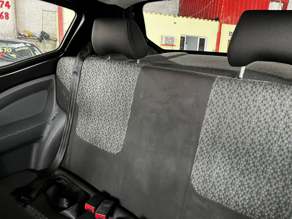 Ford Ka Preto