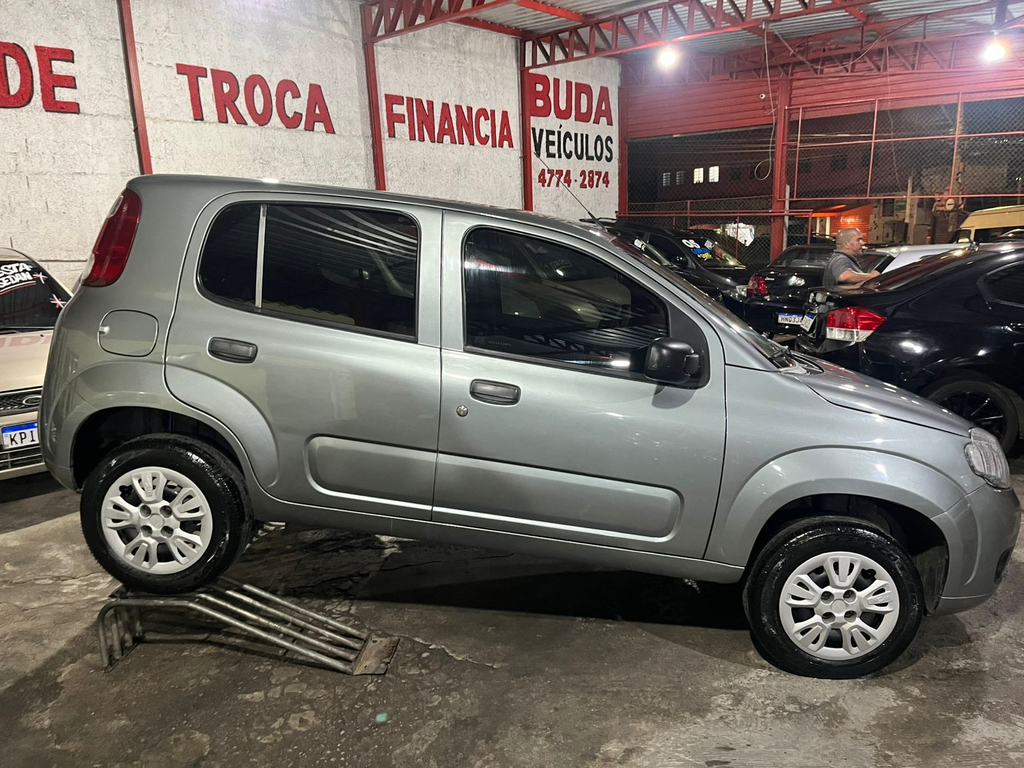 Fiat Uno Cinza