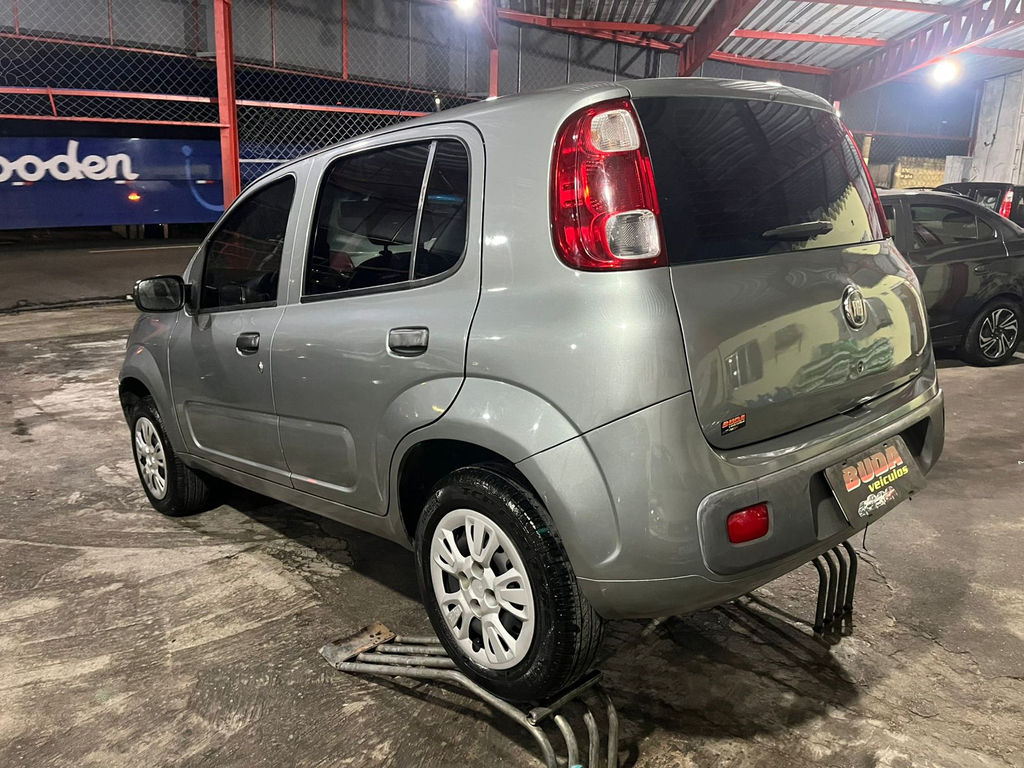 Fiat Uno Cinza