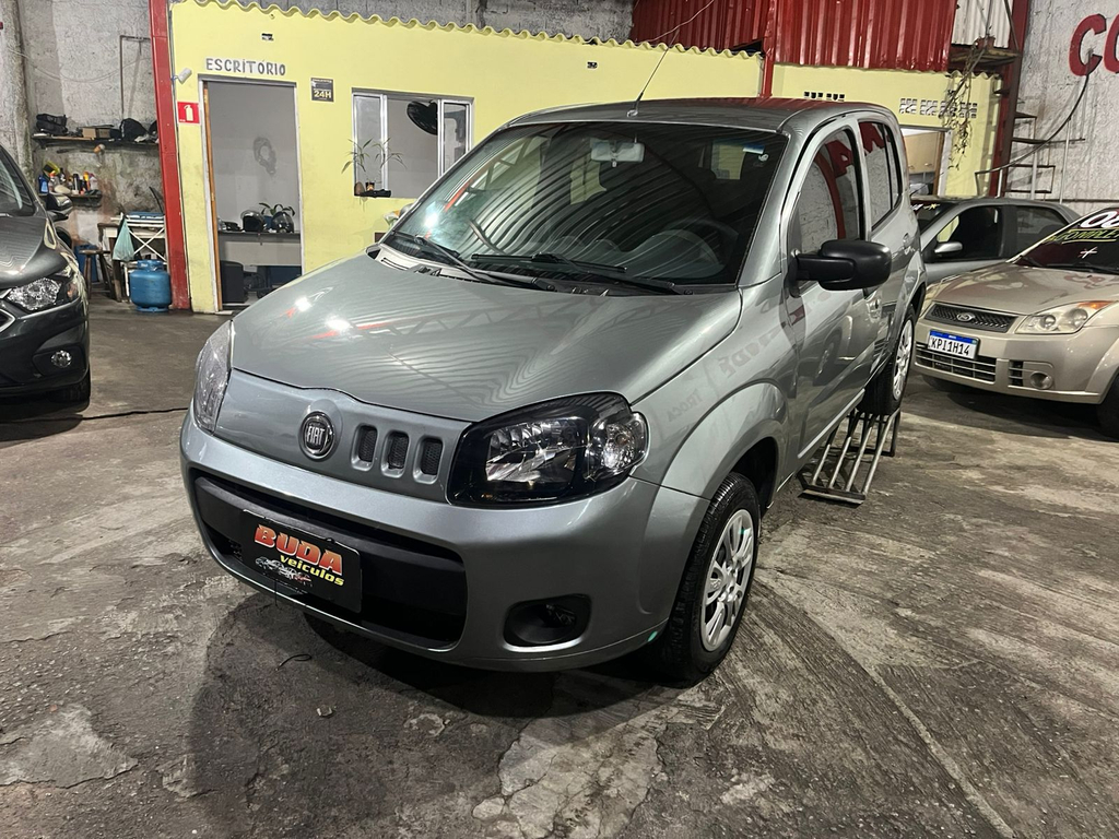 Fiat Uno Cinza