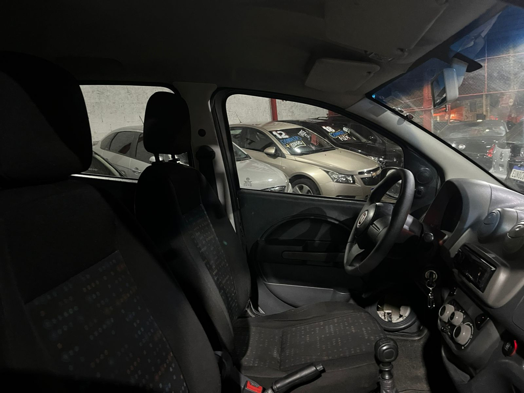Fiat Uno Cinza