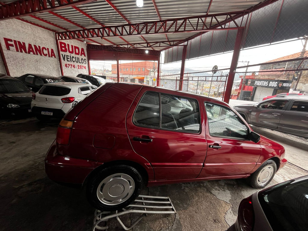 Volkswagen Golf Vermelho