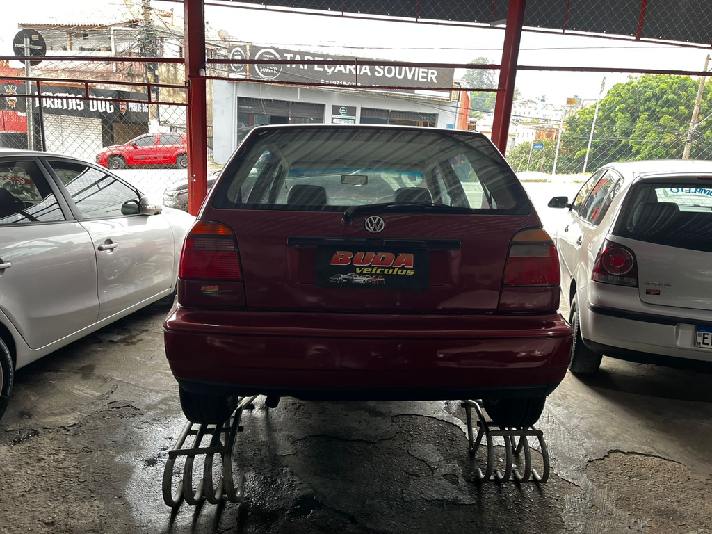 Volkswagen Golf Vermelho