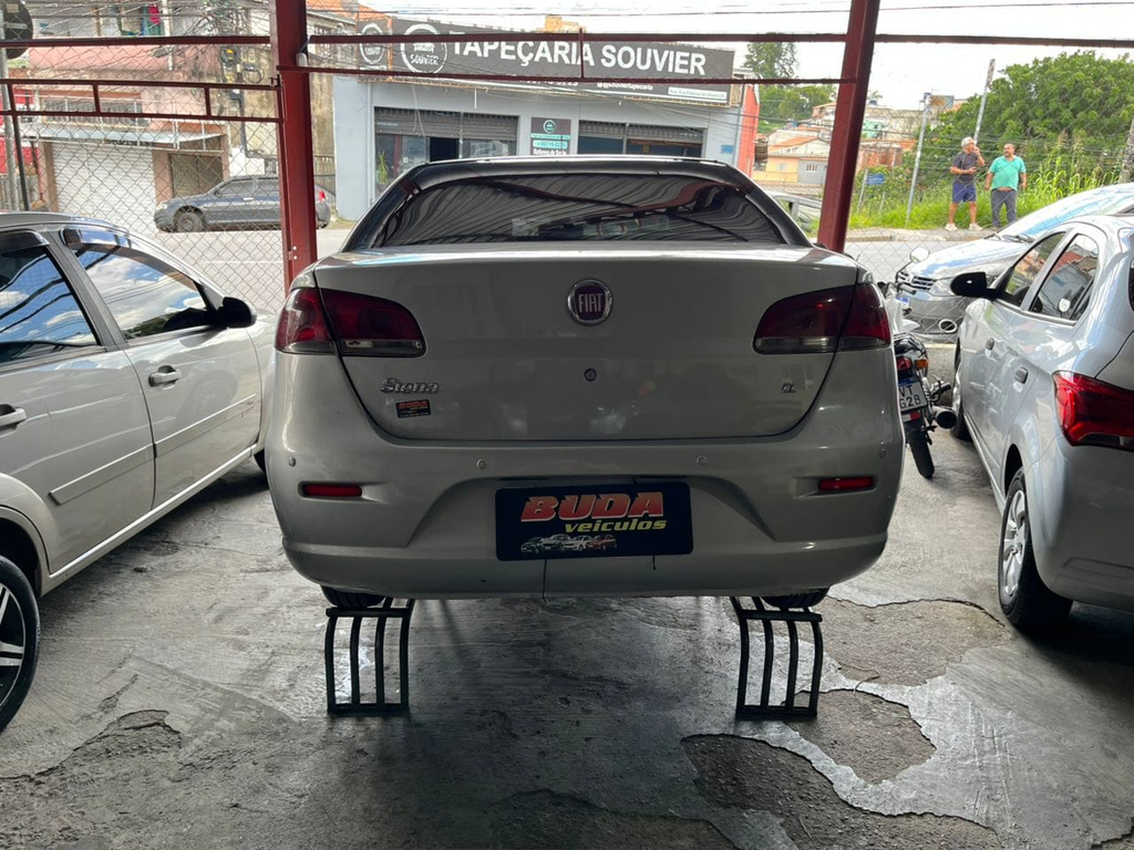 Fiat Siena Prata