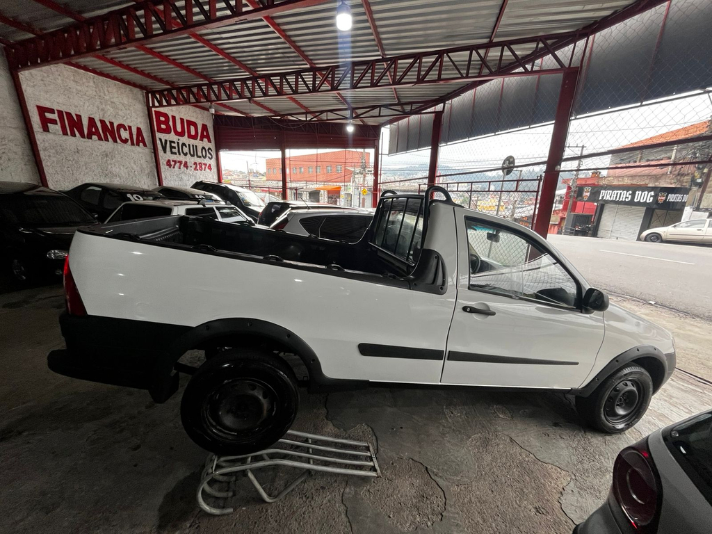 Fiat Strada Branco