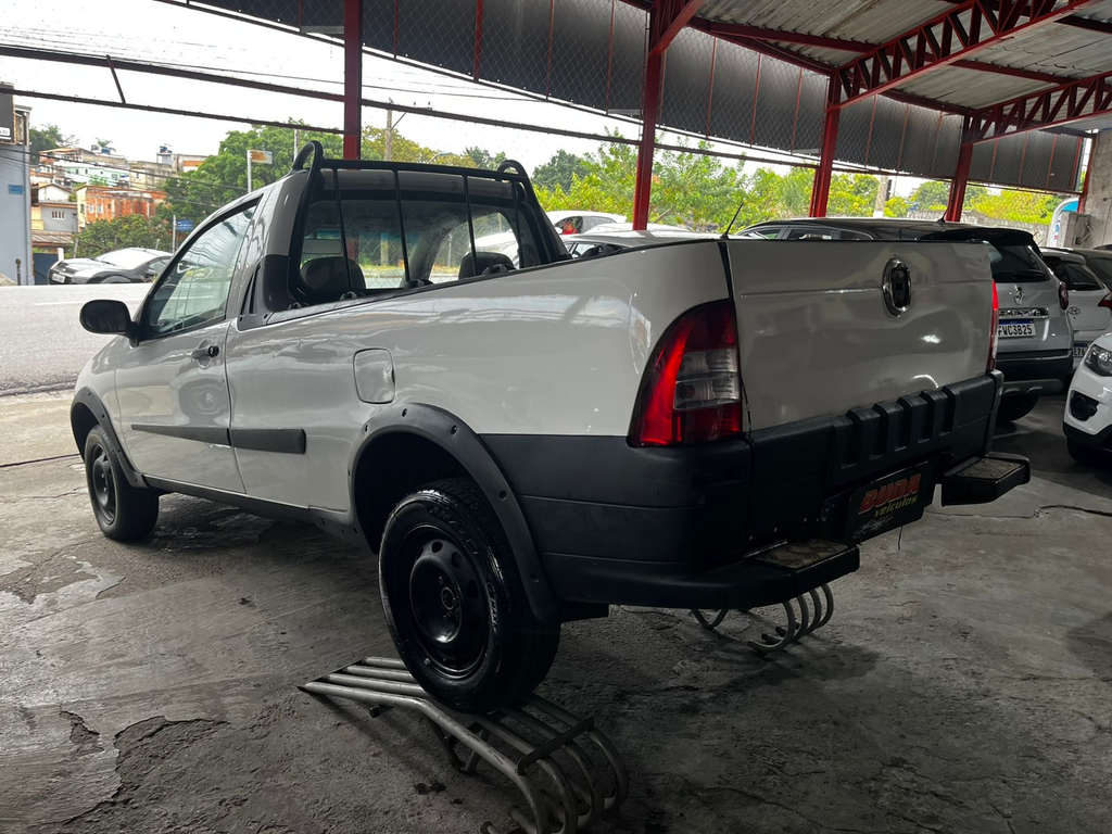 Fiat Strada Branco