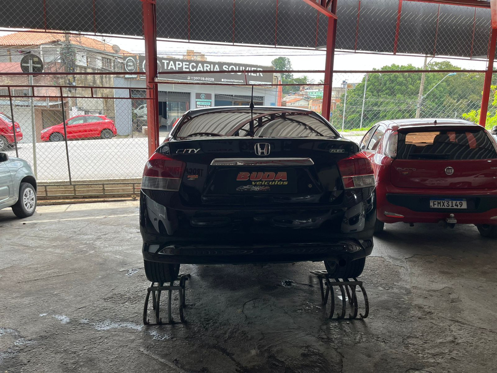Honda City Preto
