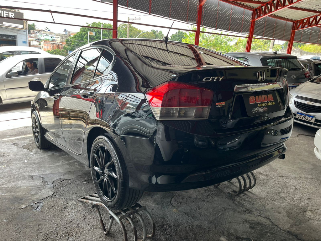 Honda City Preto