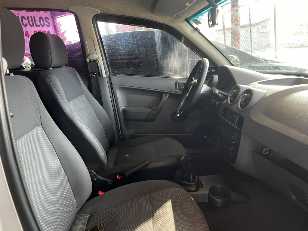 Volkswagen Gol Prata
