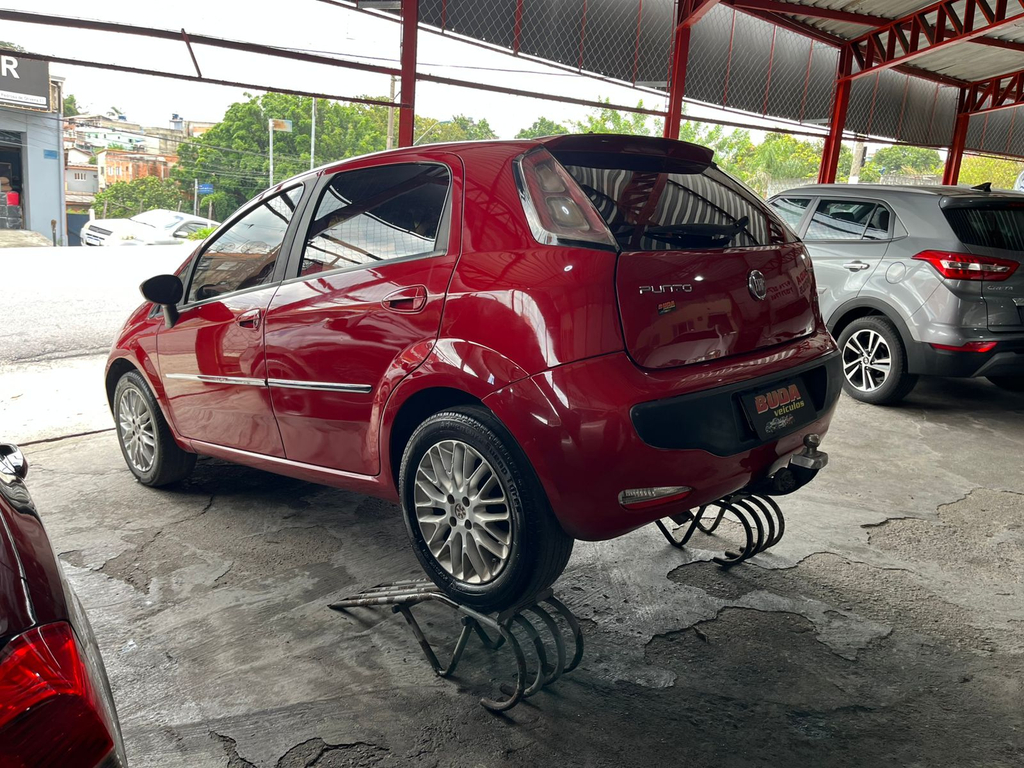 Fiat Punto Vermelho