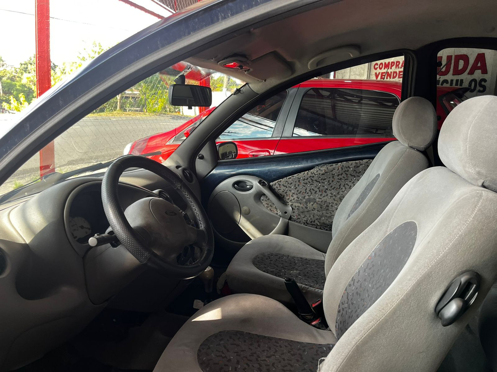 Ford Ka Azul