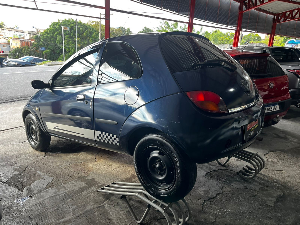 Ford Ka Azul