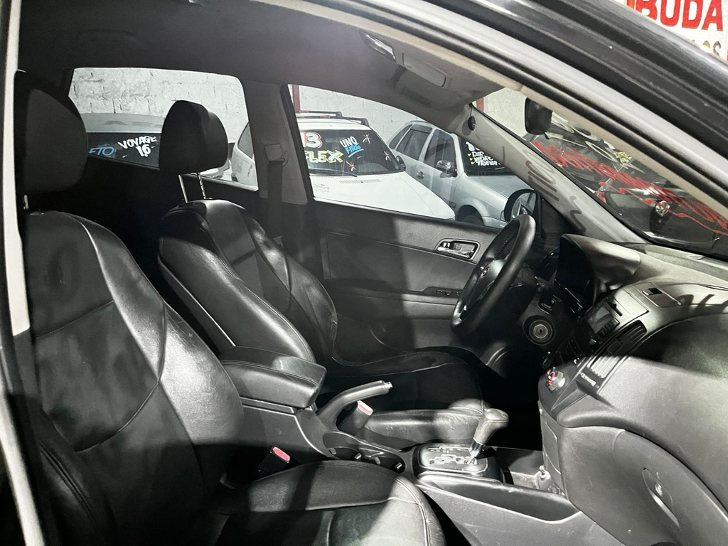 Hyundai i30 Preto
