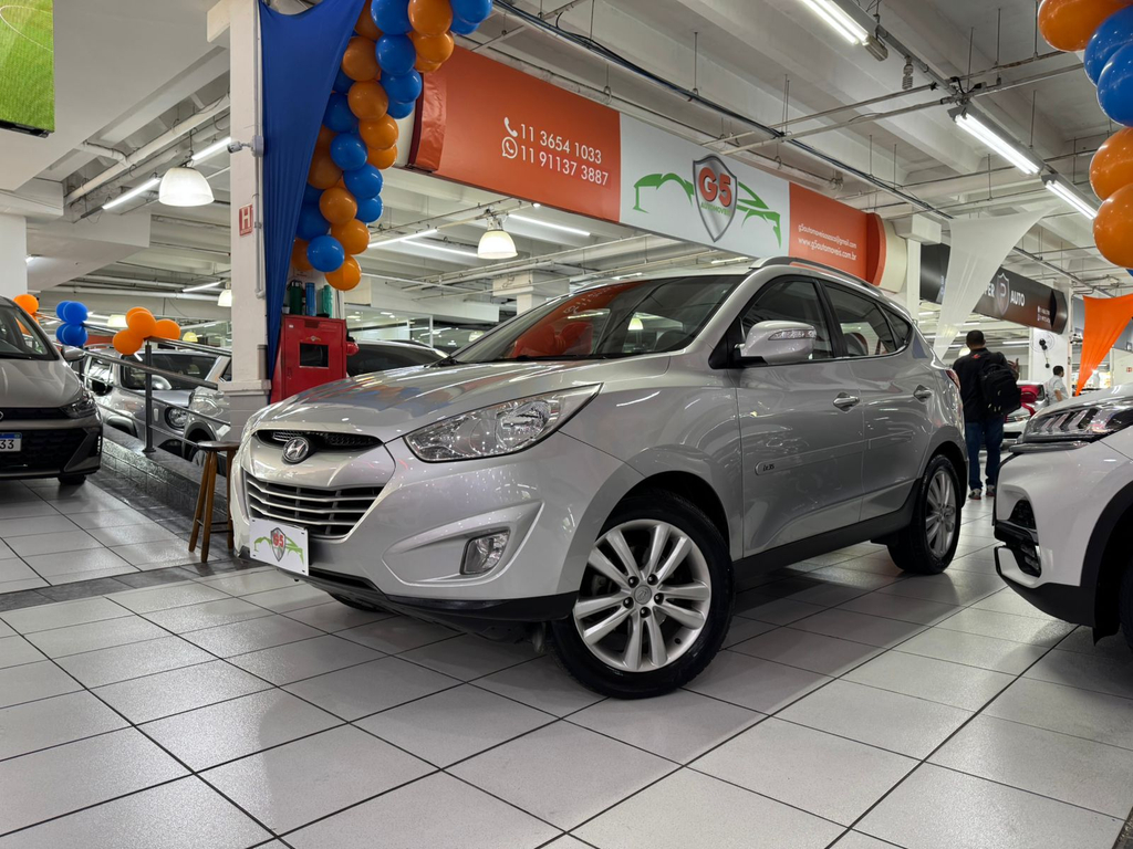 foto do veículo Hyundai iX35  ix35 2.0L 16v (Flex) (Aut)