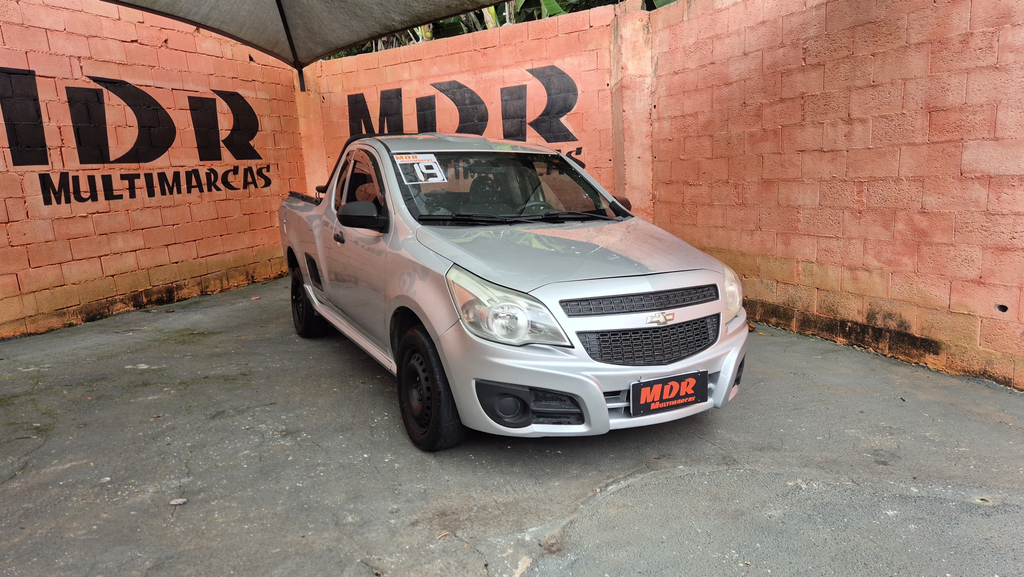 Chevrolet Montana Prata