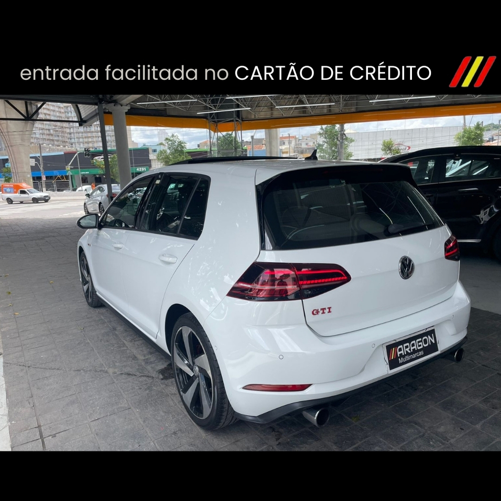 Volkswagen Golf Branco