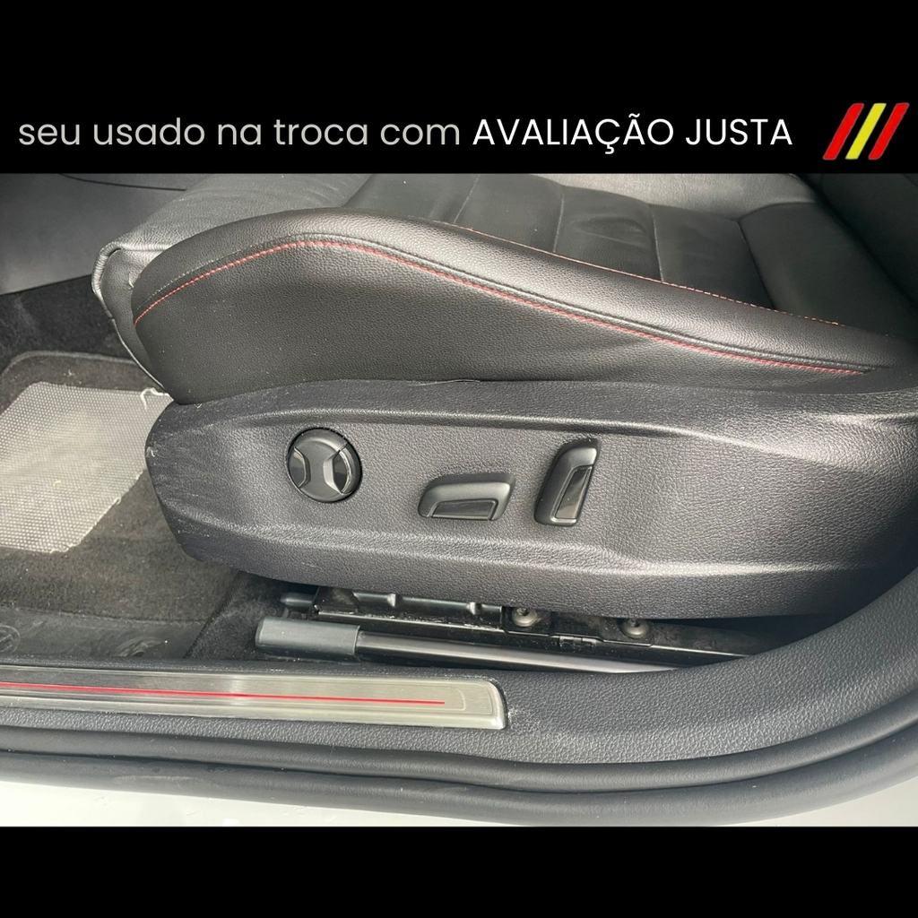 Volkswagen Golf Branco