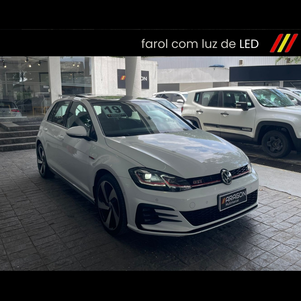 Volkswagen Golf Branco