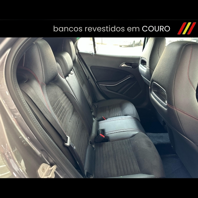 Mercedes Benz GLA-250 Cinza