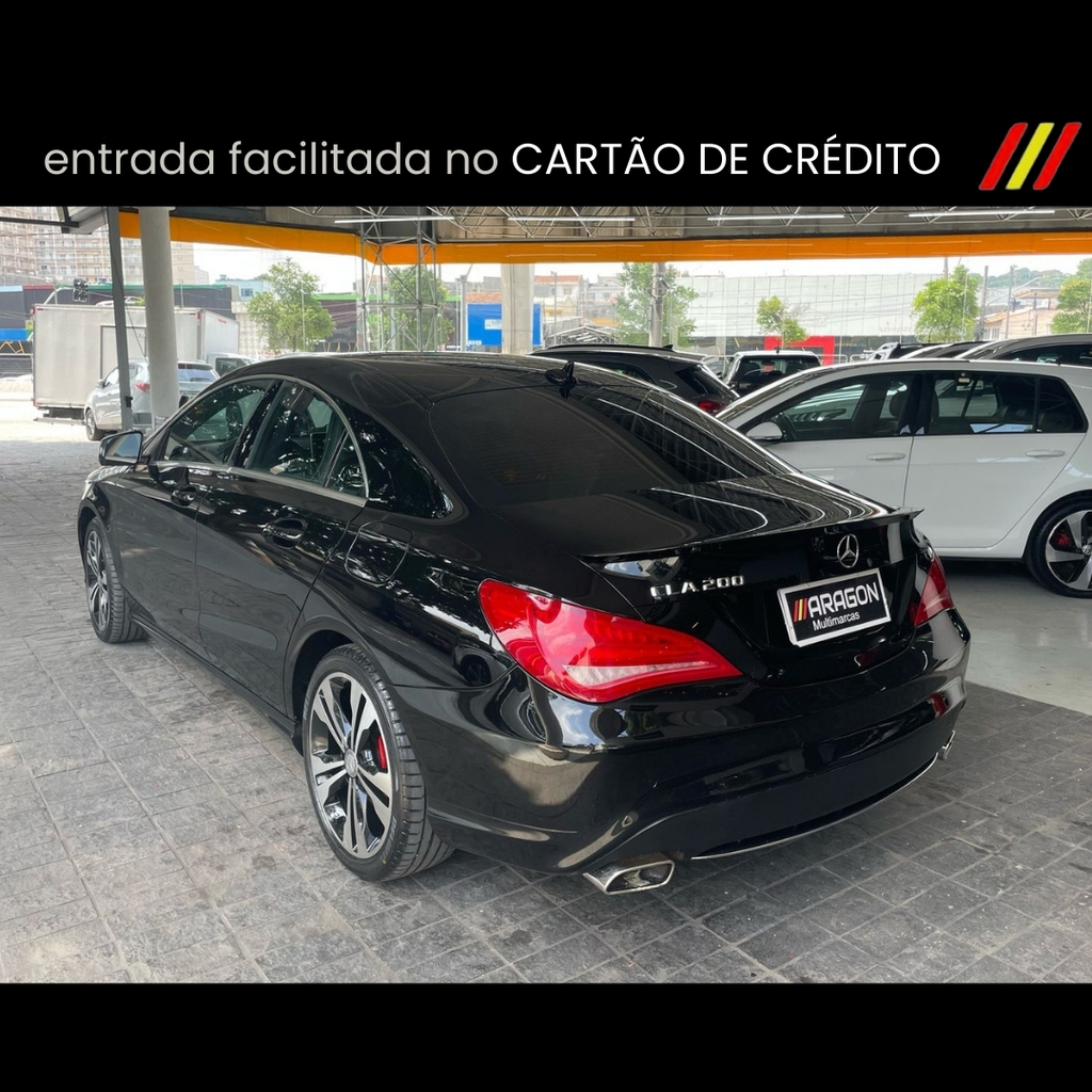 Mercedes Benz CLA-200 Preto