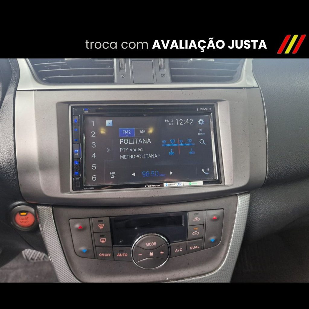 Nissan Sentra Preto