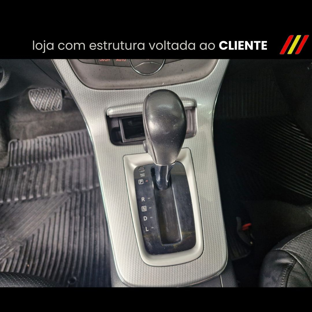 Nissan Sentra Preto
