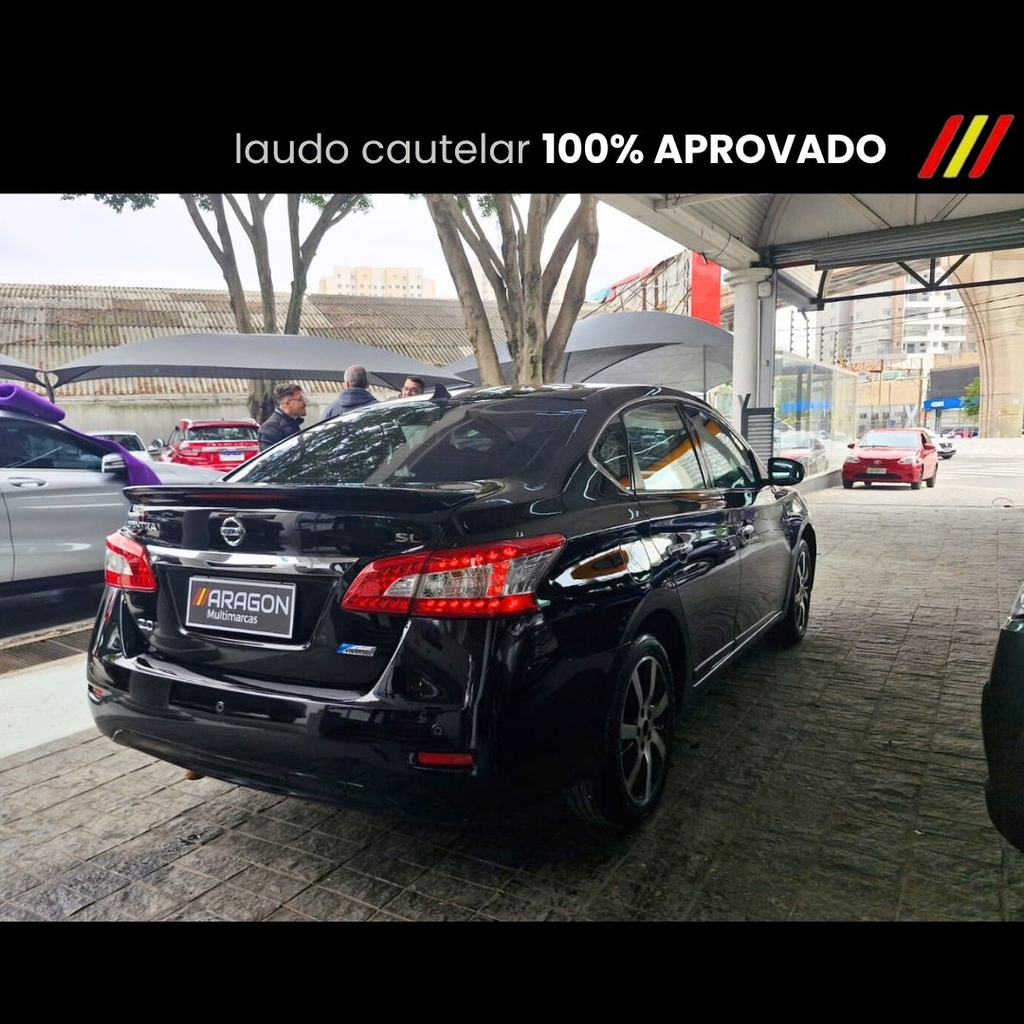 Nissan Sentra Preto