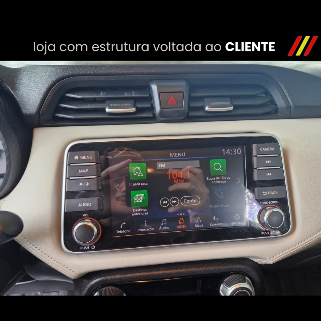 Nissan Versa Branco