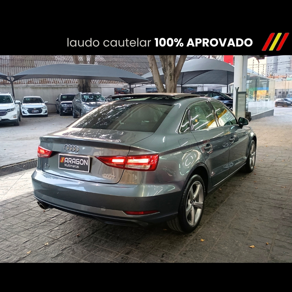 Audi A3 Sedan Cinza