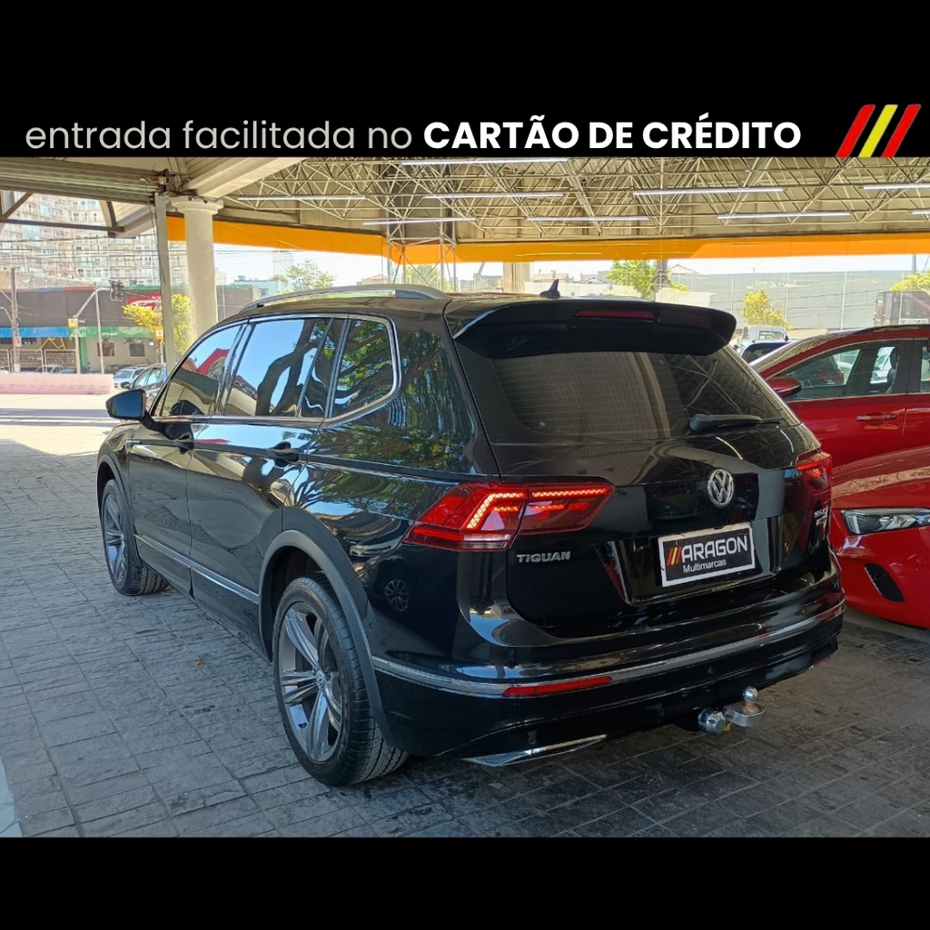 Volkswagen Tiguan Preto