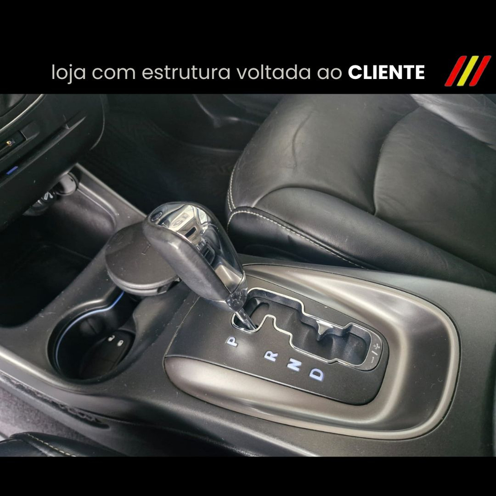 Dodge Journey Cinza