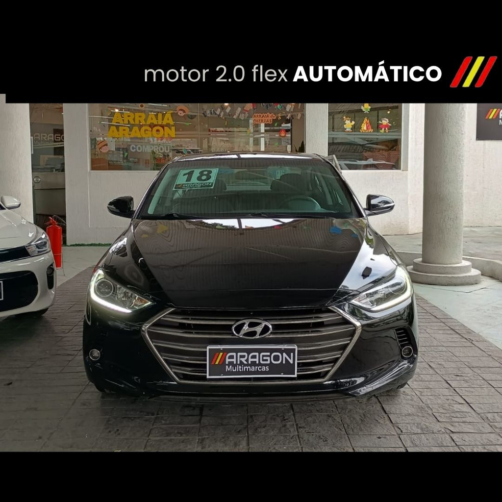 Hyundai Elantra Preto