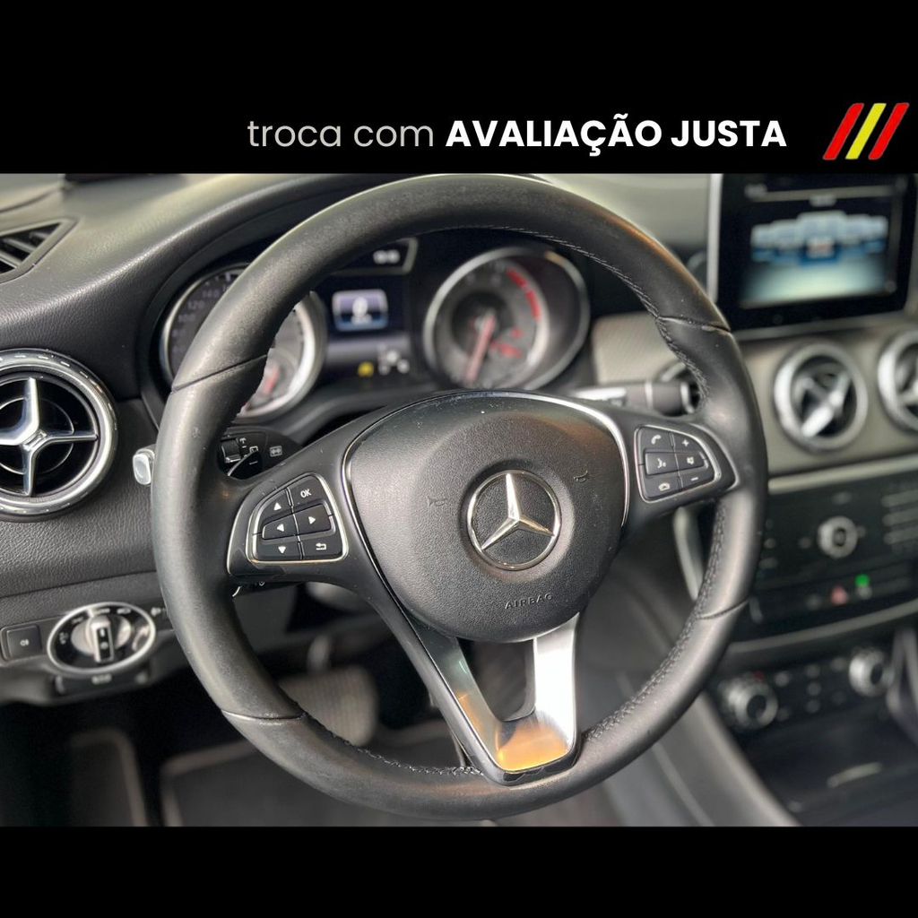 Mercedes Benz GLA-200 Preto