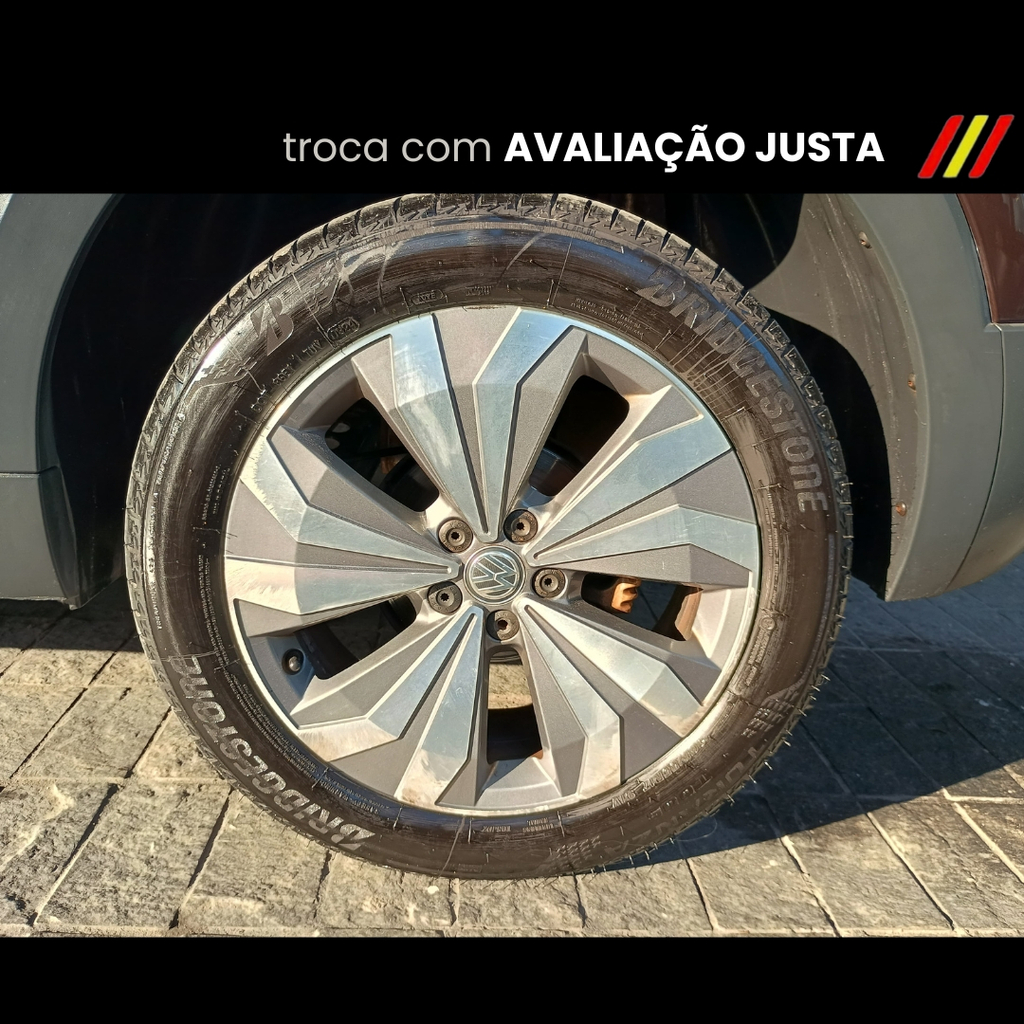 Volkswagen T-Cross Vermelho