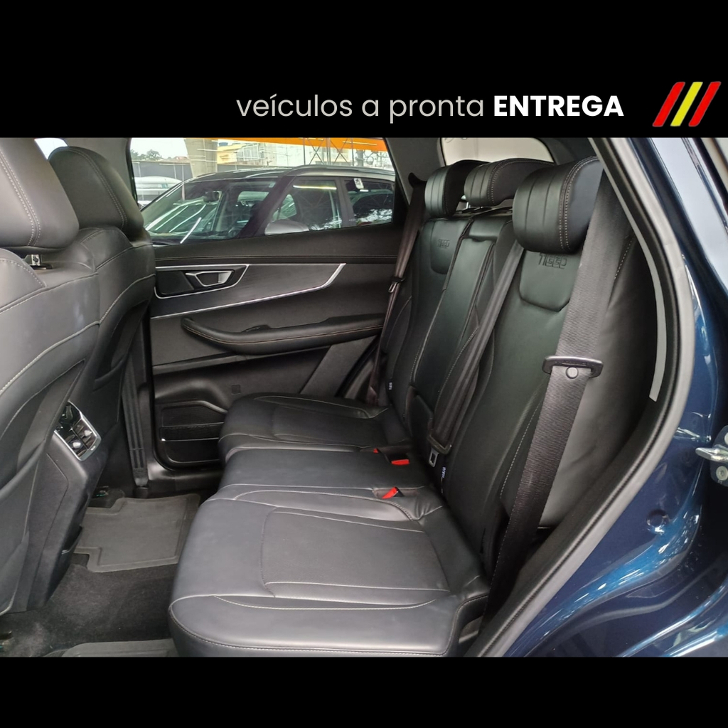 Chery Tiggo 8 Azul