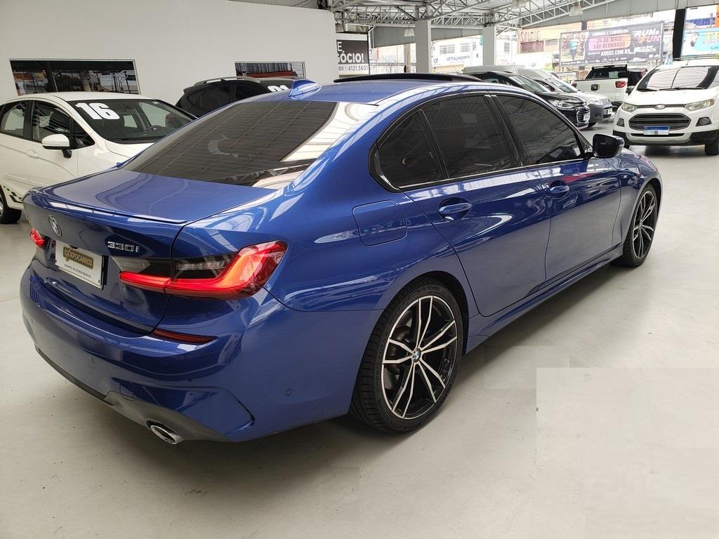 BMW 330i Azul