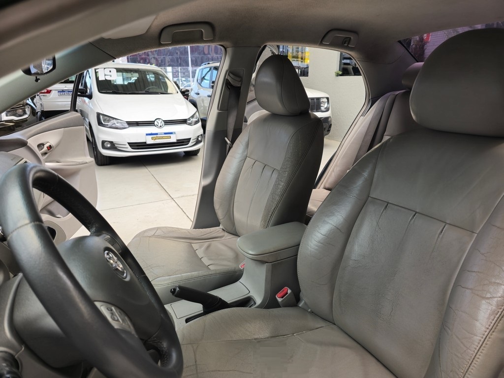 Toyota Corolla Preto