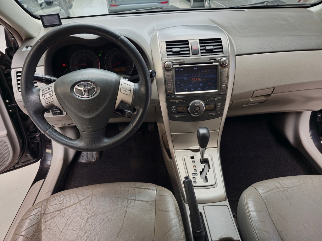 Toyota Corolla Preto