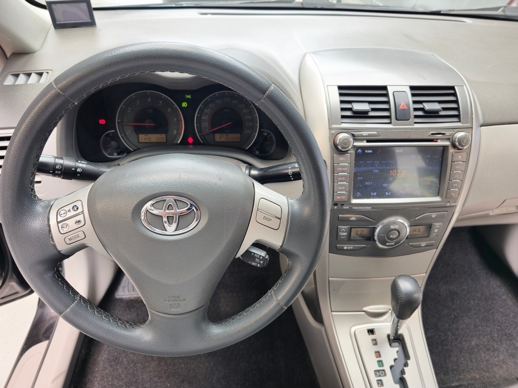 Toyota Corolla Preto