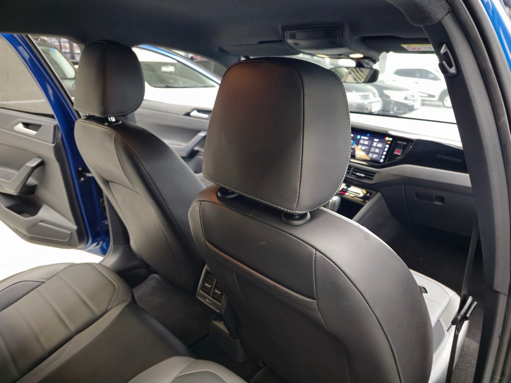 Volkswagen Nivus Azul