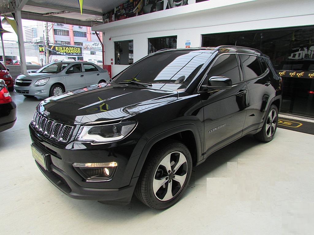 Jeep Compass Preto