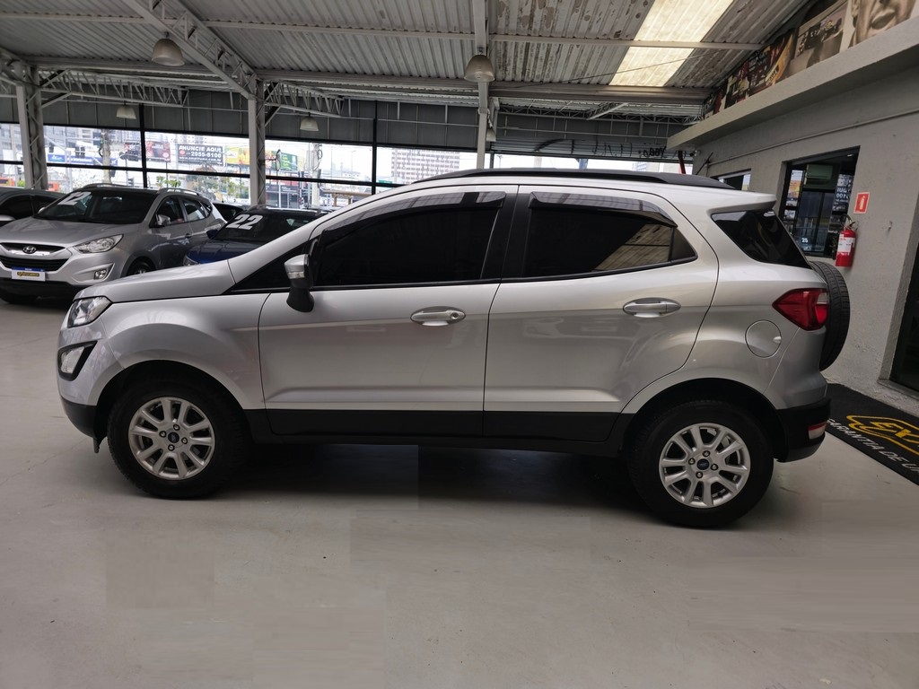 Ford EcoSport Prata