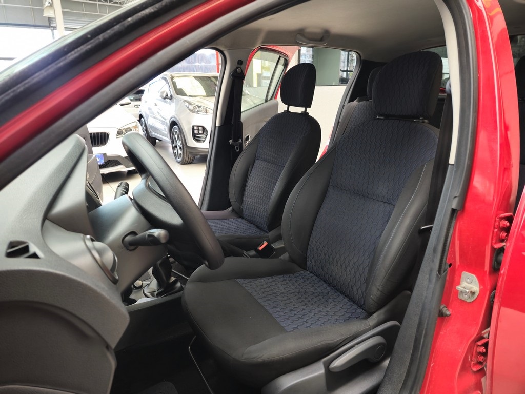 Renault Sandero Vermelho