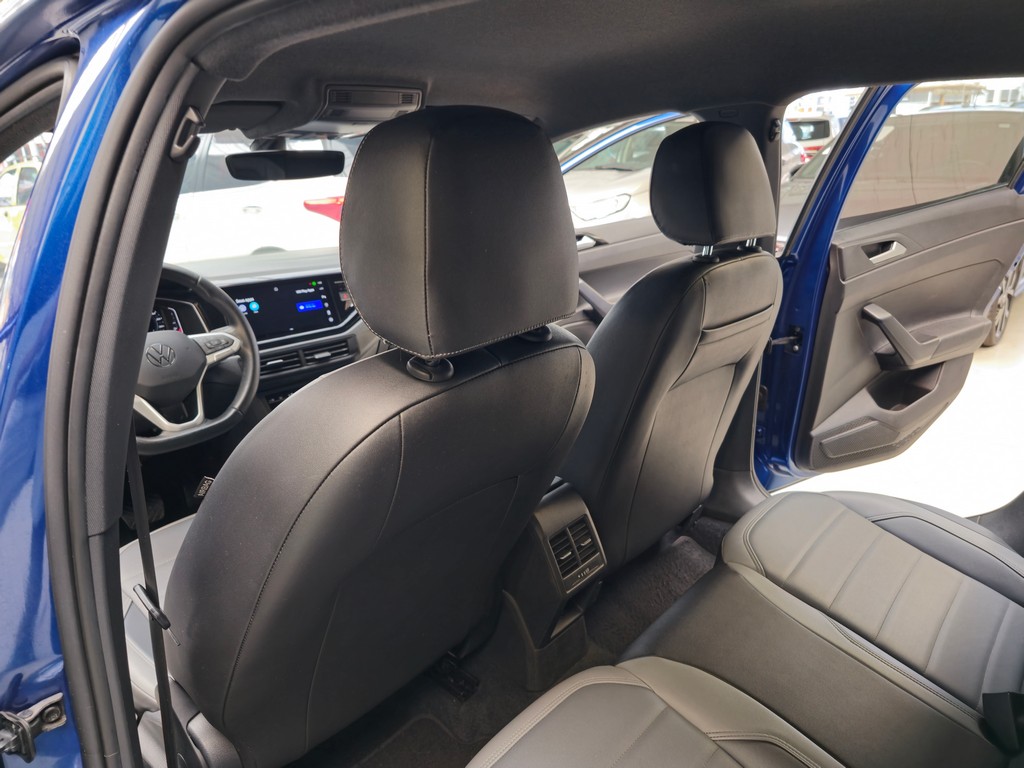 Volkswagen Nivus Azul