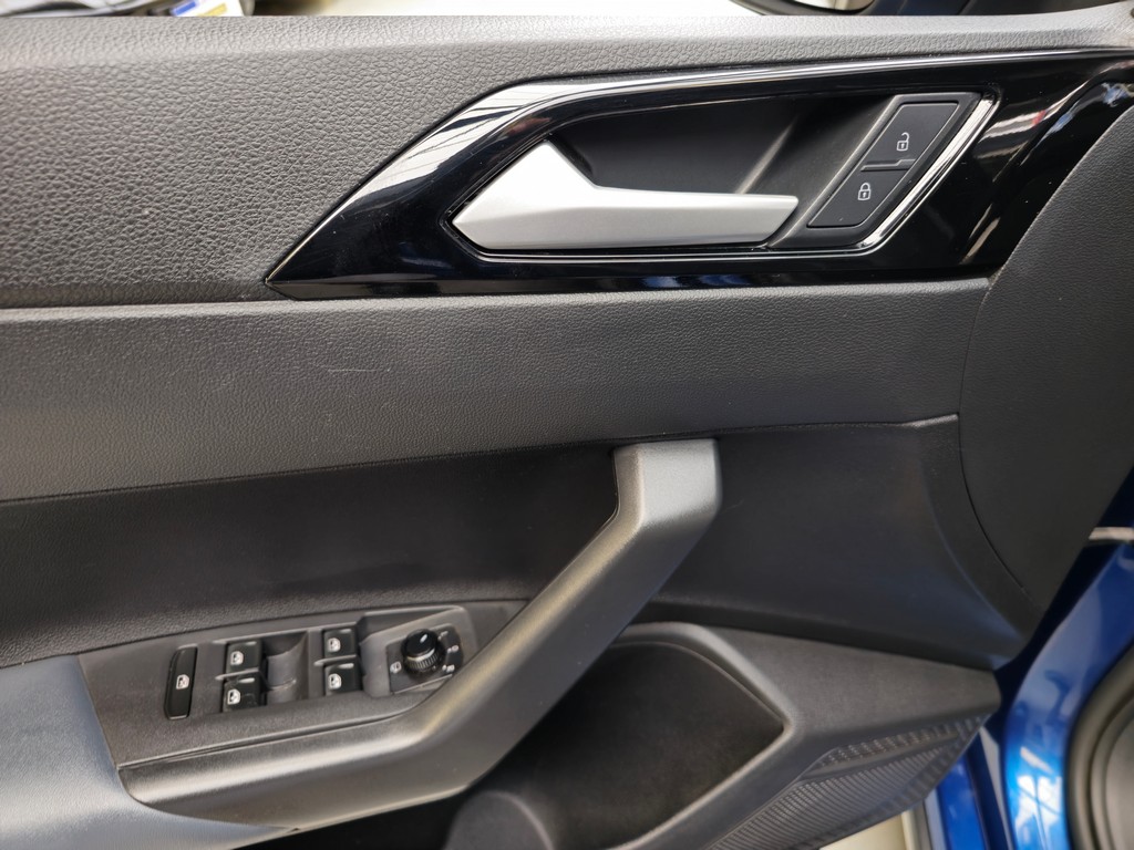 Volkswagen Nivus Azul