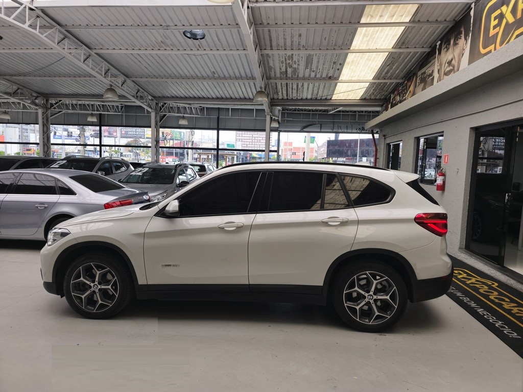 BMW X1 Branco