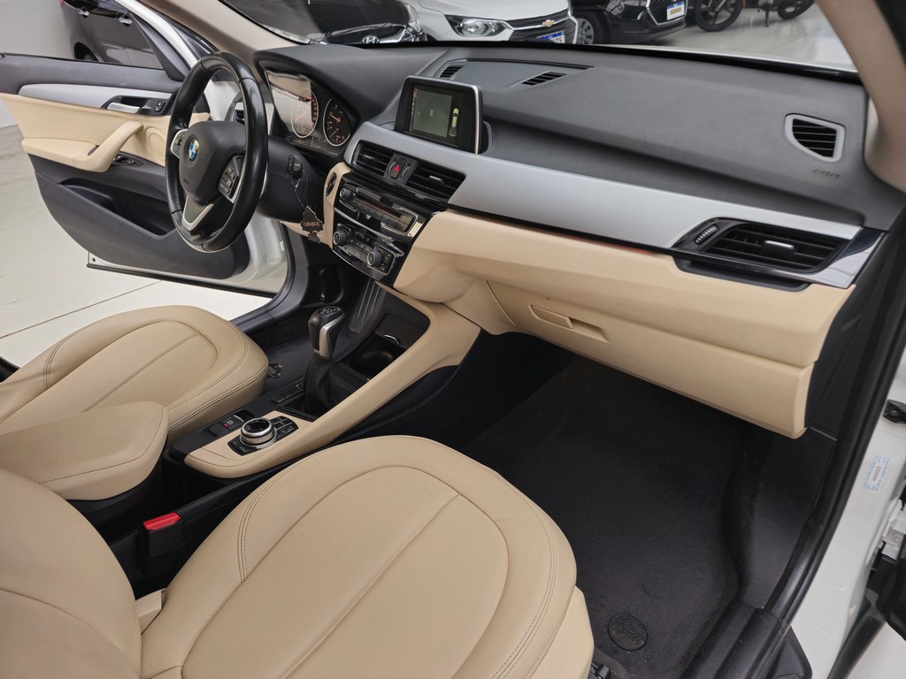BMW X1 Branco