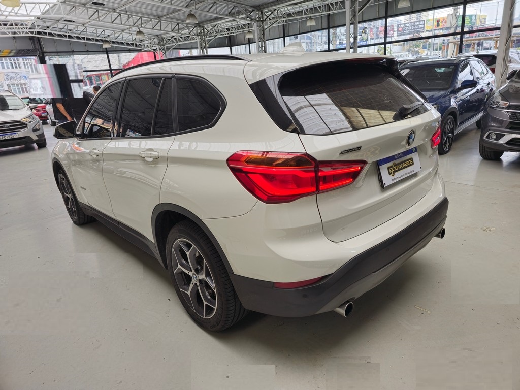 BMW X1 Branco